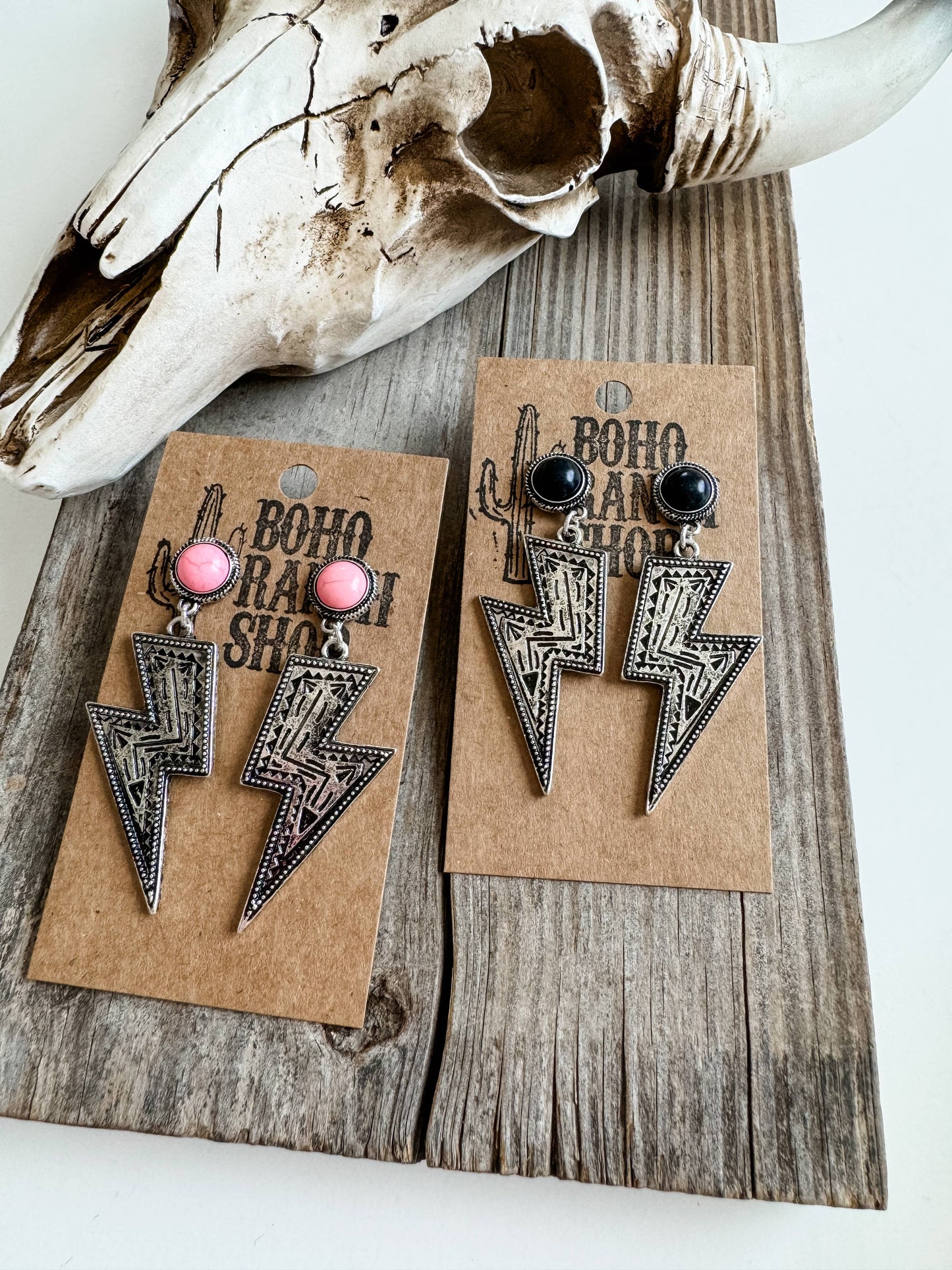 Western Textured Lightning Bolt Thunder Earrings : PINK