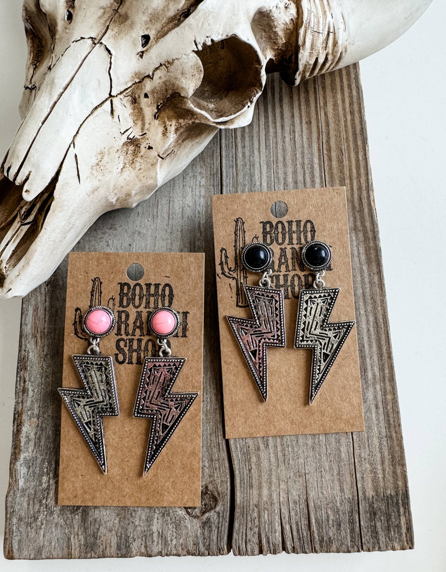 Western Textured Lightning Bolt Thunder Earrings : PINK