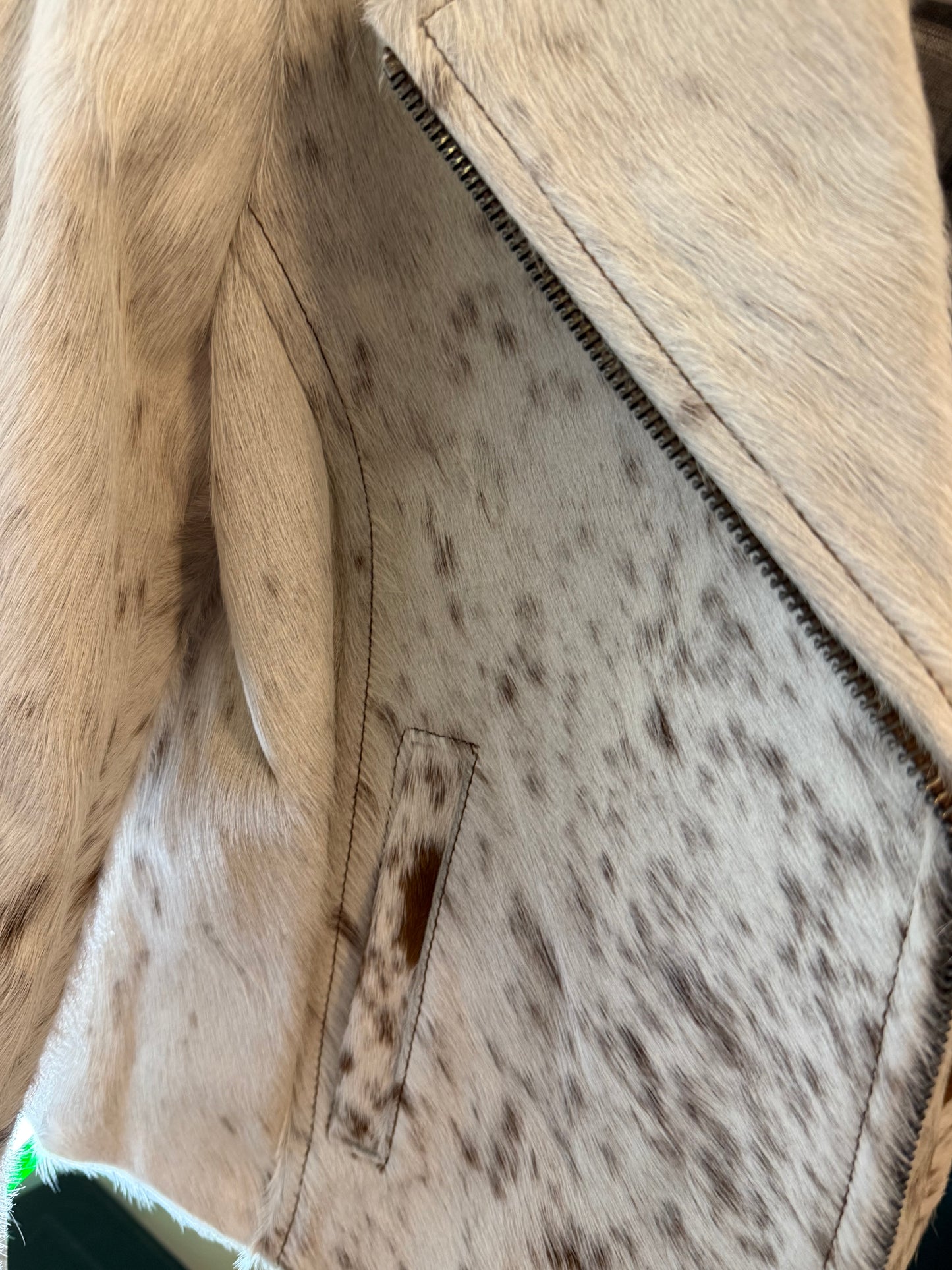 Leather Cowhide Jacket Size Medium