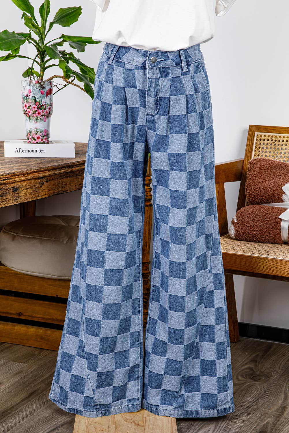 Fashion-W Checkered Denim Wide Leg Jeans