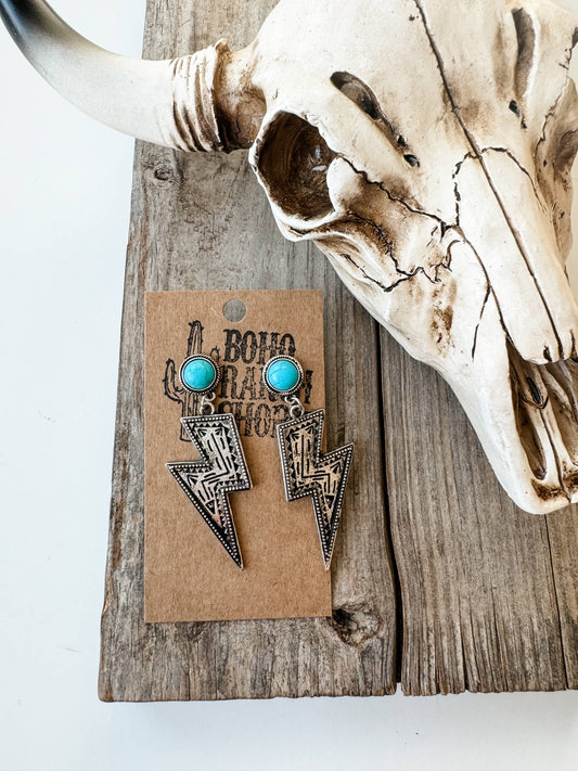 Western Textured Lightning Bolt Thunder Earrings : PINK